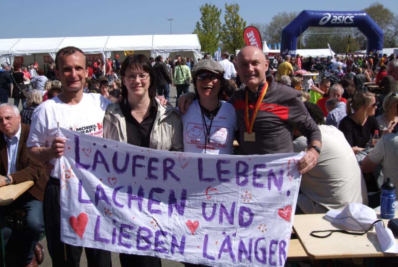 25_04_2010_hamburgmarathon_1.jpg